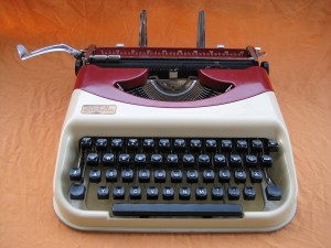 Annabella portable typewriter (circa 1959)
