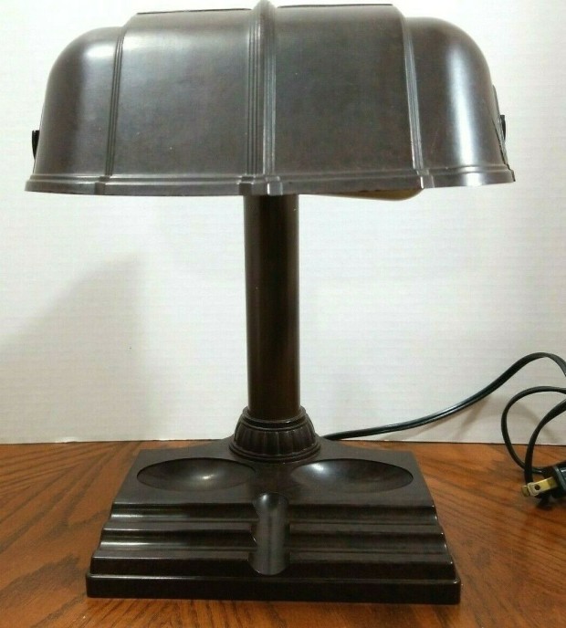 Art-Deco Bakelite Desk Lamp